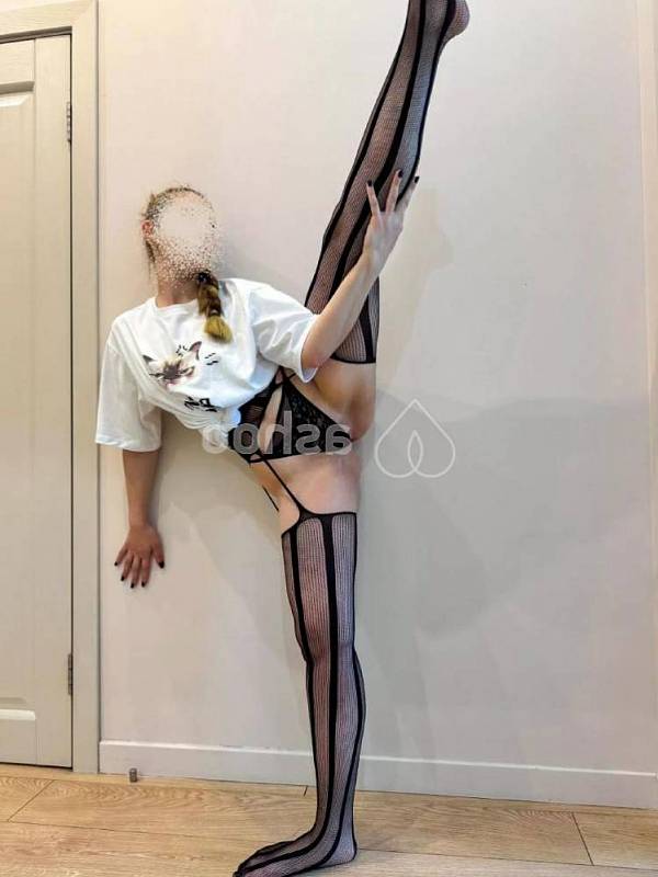 проститутка Лерочка  Педагог без трусиков 2