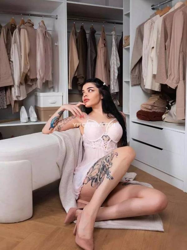 проститутка Черноволосая Ника 1