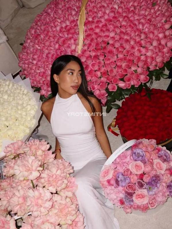 проститутка Азиатская кошечка 1