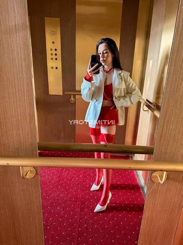 проститутка Рокси 1